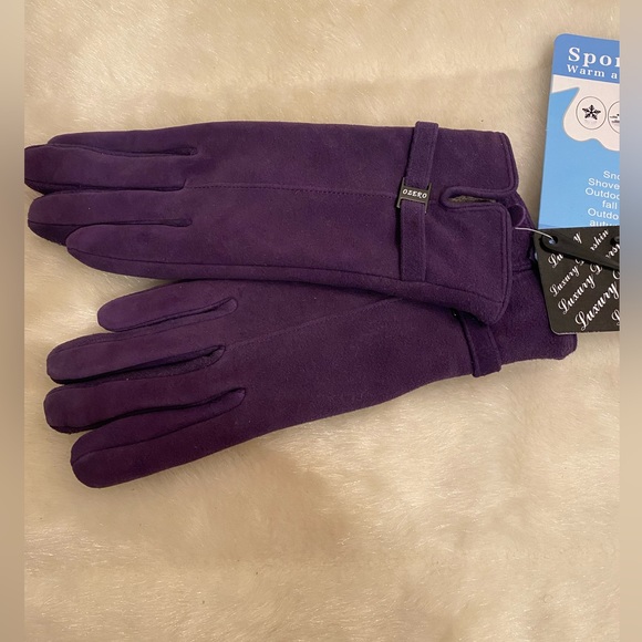 Accessories - Warm & Cozy Genuine Deerskin Suede Leather Ladies Texting Gloves